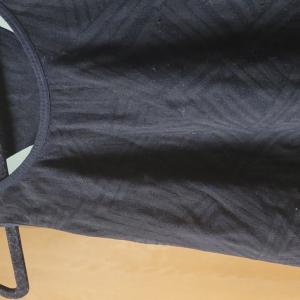 Fabletics workout top - Picture 2 of 3
